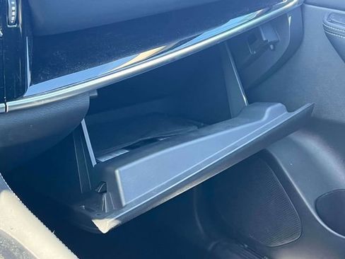 Used 2023 Nissan Rogue SL w/ SL Premium Package image 30