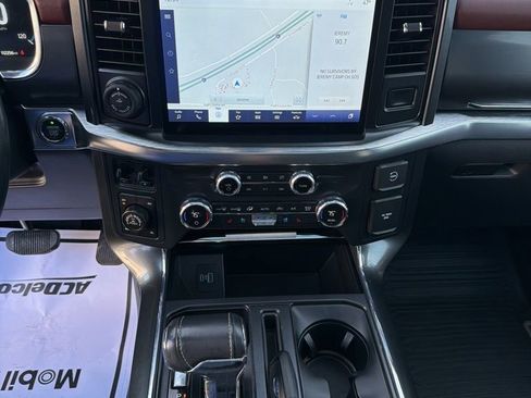 Used 2021 Ford F150 Lariat w/ Max Trailer Tow Package image 26