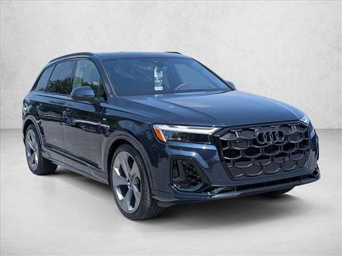 New 2026 Audi Q7 3.0T Prestige AWD/4WD image 7