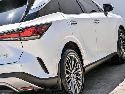 Used 2024 Lexus RX 350 AWD w/ Convenience Package image 13