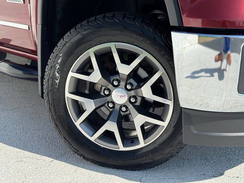 Used 2014 GMC Sierra 1500 SLT w/ All-Terrain Package AWD/4WD image 7