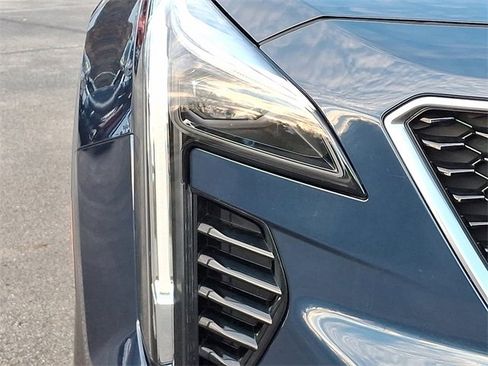 Used 2020 Cadillac XT4 Sport image 10