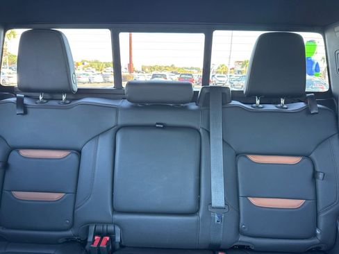 Used 2021 GMC Sierra 2500 AT4 w/ AT4 Premium Plus Package image 34