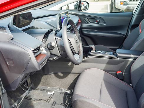 New 2026 Toyota Prius SE image 22