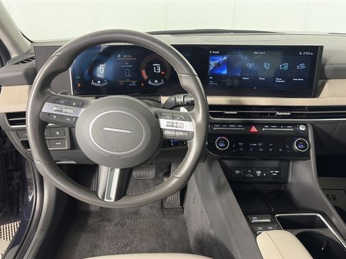 Used 2024 Hyundai Sonata SEL FWD image 3