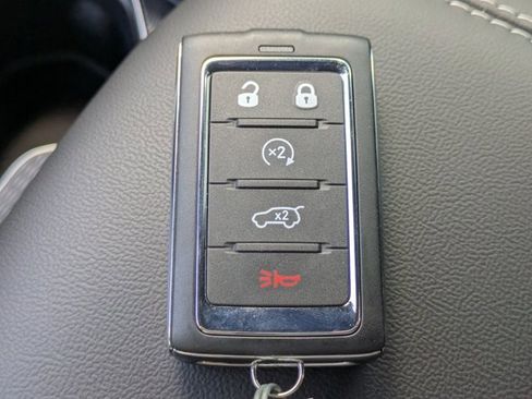 New 2025 Jeep Grand Cherokee L Limited w/ Black Appearance Package image 25