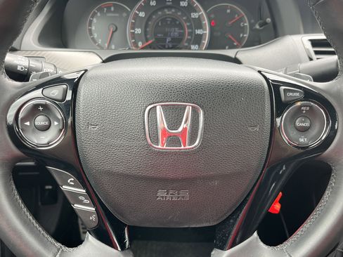 Used 2016 Honda Accord Sport image 8