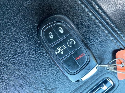 Used 2017 RAM 1500 Limited AWD/4WD image 21