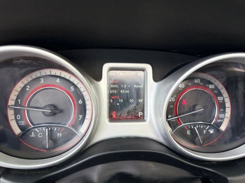 Used 2017 Dodge Journey GT AWD/4WD image 39
