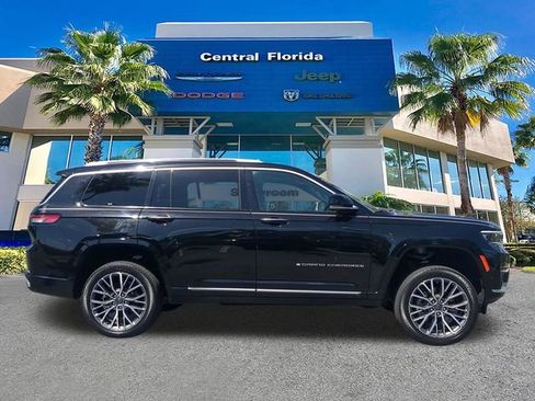 Certified 2023 Jeep Grand Cherokee L Summit AWD/4WD image 4