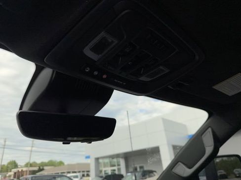 Used 2025 GMC Sierra 2500 AT4 w/ AT4 Premium Plus Package AWD/4WD image 57