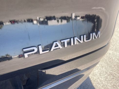 Used 2025 Nissan Murano Platinum w/ Cargo Package AWD/4WD image 14