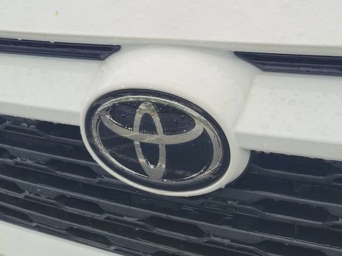 Used 2025 Toyota RAV4 LE FWD image 5
