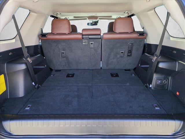 Used 2023 Toyota 4Runner Limited AWD/4WD image 6