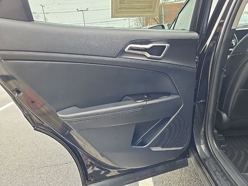 Used 2023 Kia Sportage EX w/ EX Premium Package image 41