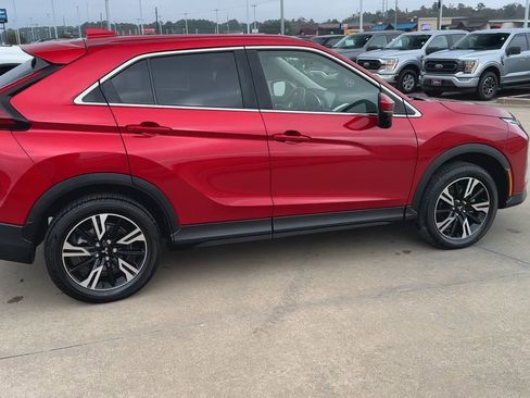 Used 2024 Mitsubishi Eclipse Cross SE image 2