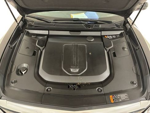 Certified 2023 Cadillac Lyriq AWD image 11