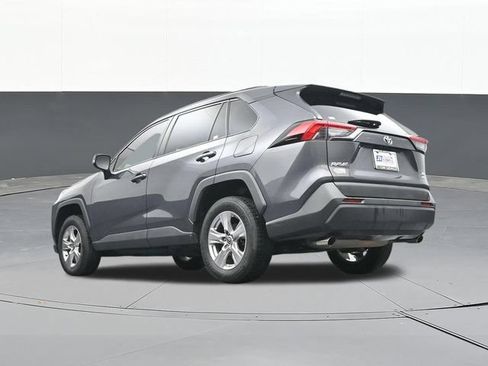 Used 2022 Toyota RAV4 XLE AWD/4WD image 44