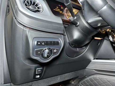 Used 2020 Mercedes-Benz G 63 AMG 4MATIC image 27