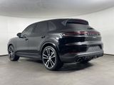 Certified 2024 Porsche Cayenne image 3