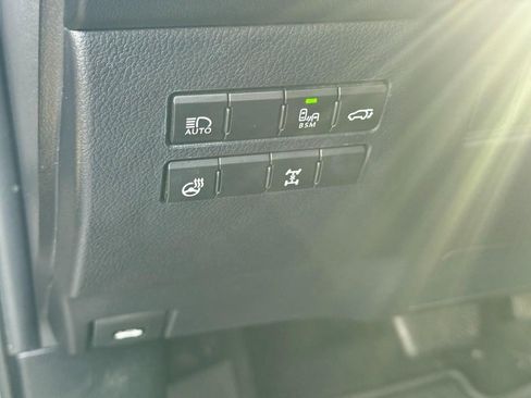 Used 2019 Lexus NX 300 AWD image 16