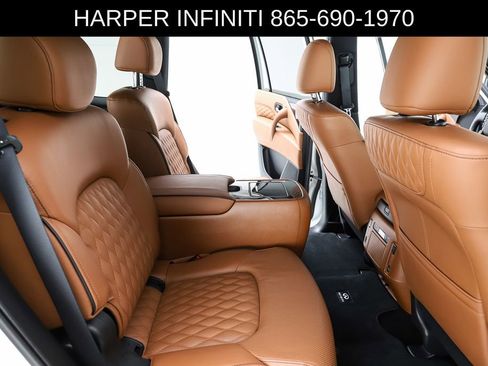 Used 2024 INFINITI QX80 Sensory w/ All-Season Package AWD/4WD image 37