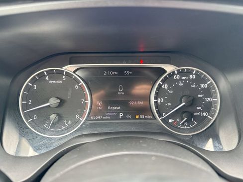 Used 2024 Nissan Rogue SV FWD image 12