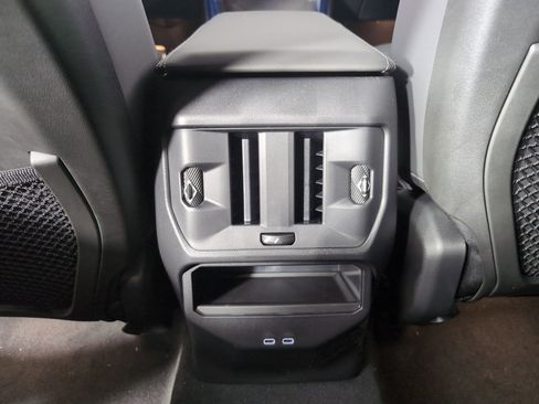 Used 2025 BMW X3 xDrive30i w/ M Sport Package image 28