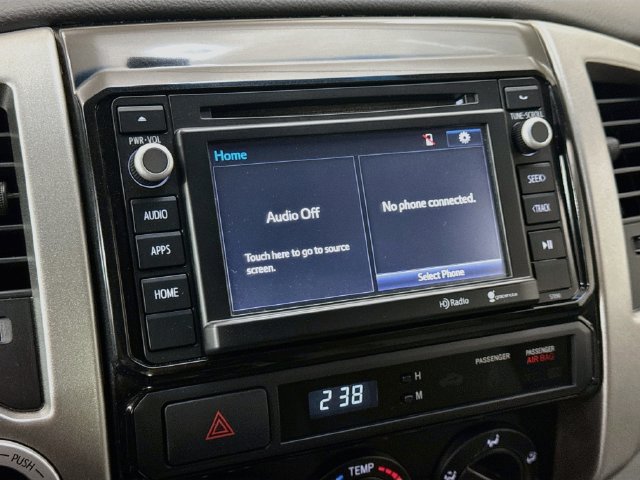 Used 2014 Toyota Tacoma 4x4 Double Cab w/ SR5 Package image 14