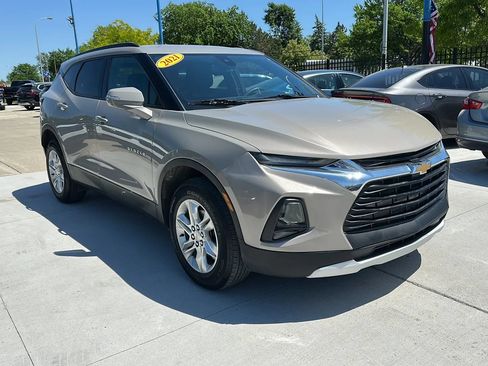 Used 2021 Chevrolet Blazer LT FWD image 3