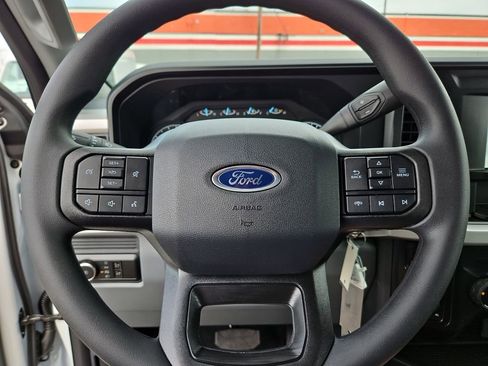 New 2026 Ford F250 XLT w/ FX4 Off-Road Package AWD/4WD image 27