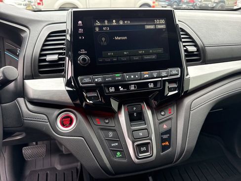 Used 2023 Honda Odyssey Sport image 25