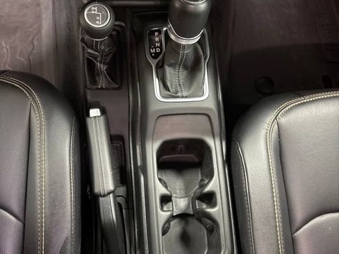 Used 2024 Jeep Wrangler Unlimited Sahara AWD/4WD image 14