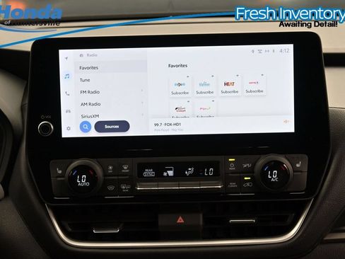 Used 2024 Toyota Grand Highlander AWD image 19