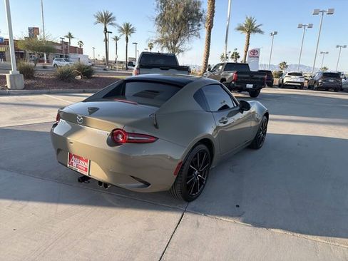 Used 2024 MAZDA MX-5 Miata RF Grand Touring RWD image 5