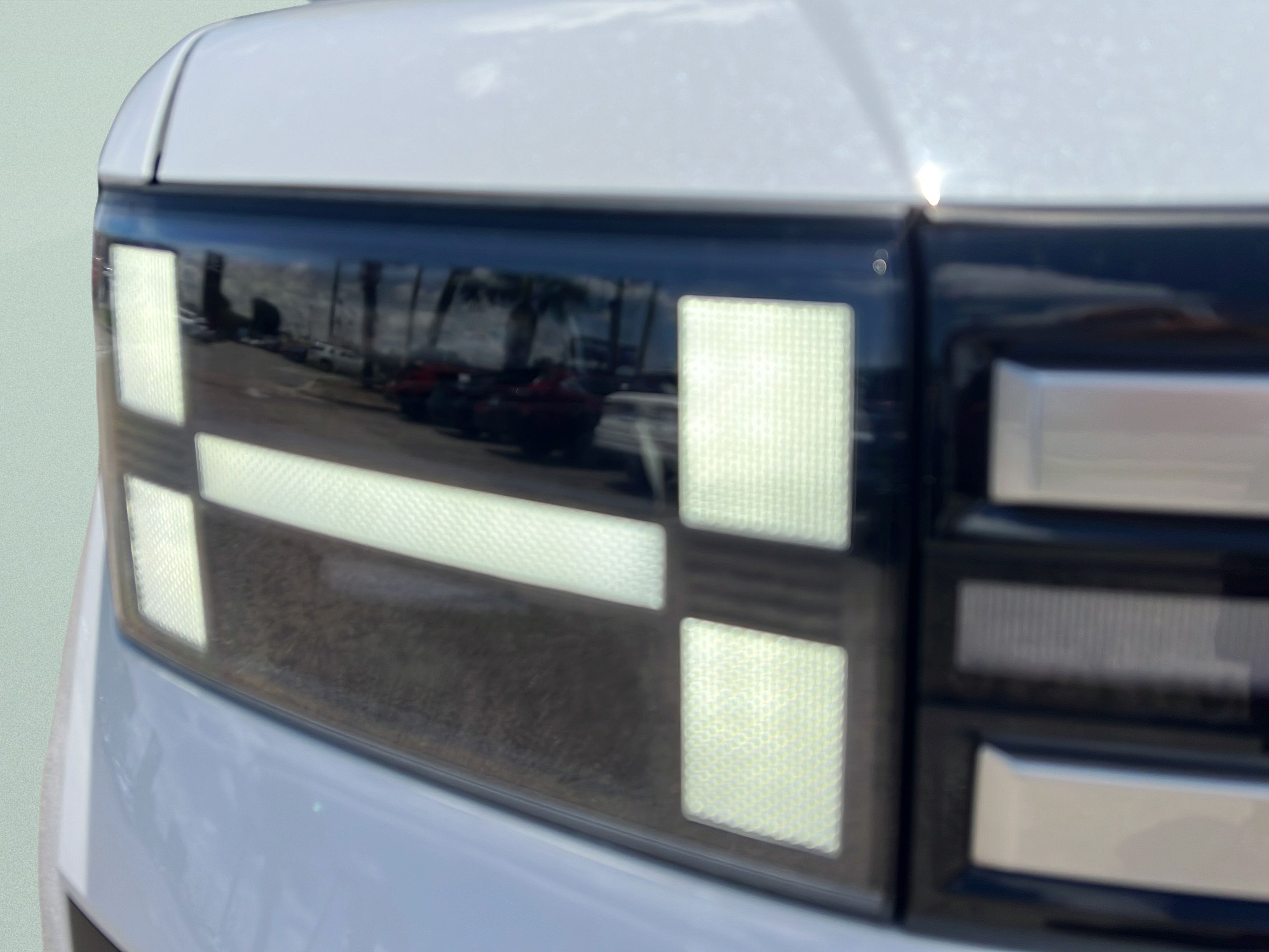 Certified 2025 Hyundai Santa Fe SEL FWD image 22