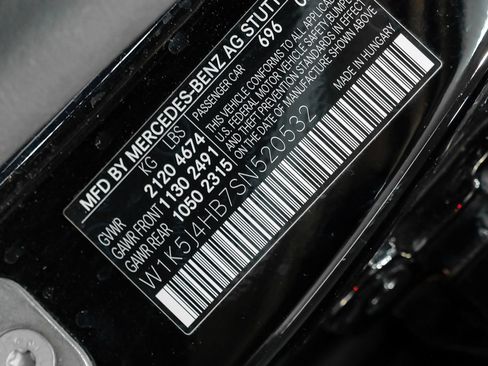 Used 2025 Mercedes-Benz CLA 250 4MATIC w/ Driver Assistance Package image 64