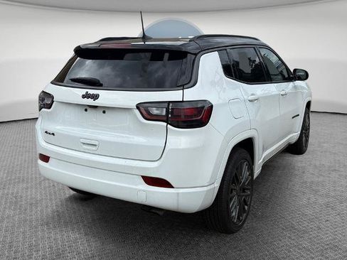 Used 2022 Jeep Compass High Altitude AWD/4WD image 3