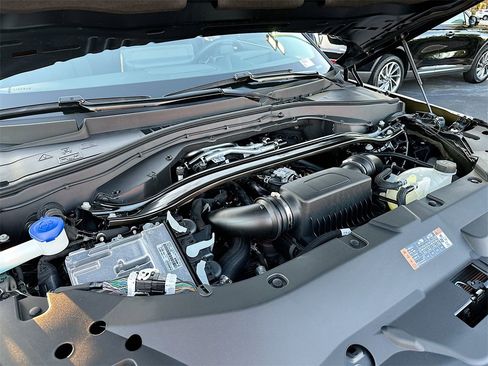 Used 2025 Lincoln Aviator Premiere w/ Equipment Group 101A image 26