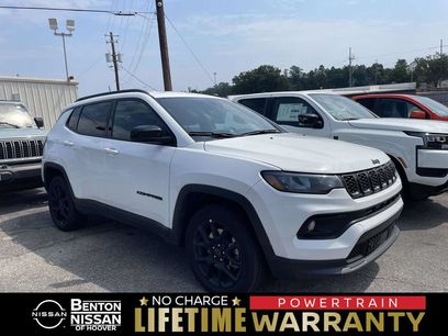 Used 2025 Jeep Compass Latitude w/ Convenience Group