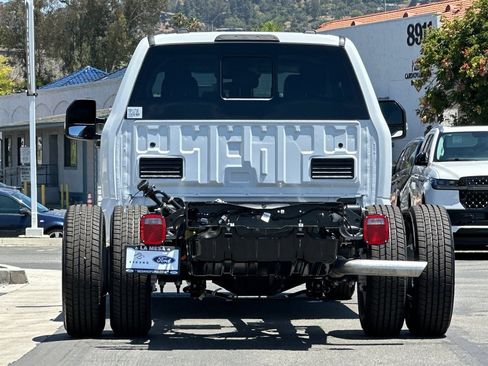 New 2026 Ford F350 XL w/ XL Chrome Package RWD image 4