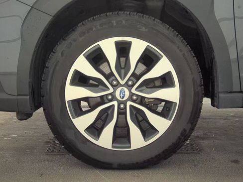 Used 2023 Subaru Outback Touring XT AWD/4WD image 19