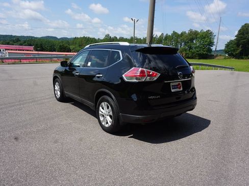 Used 2015 Nissan Rogue SV FWD image 16