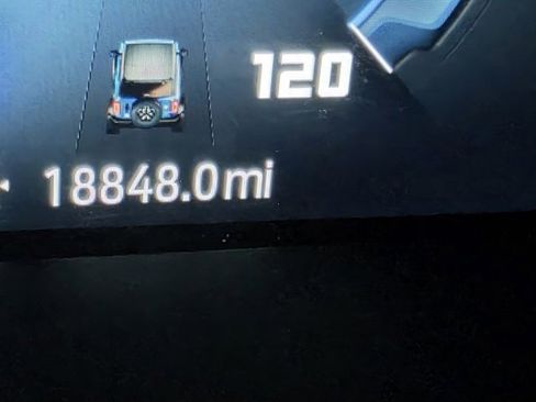 Certified 2025 Ford Bronco Badlands image 17