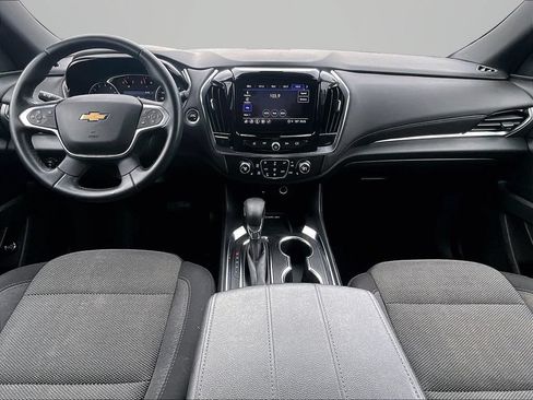 Used 2023 Chevrolet Traverse LT AWD/4WD image 17
