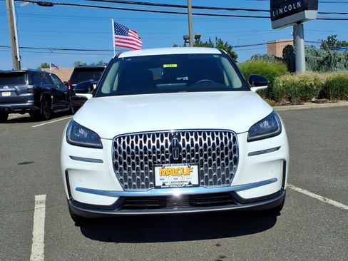 Used 2025 Lincoln Corsair AWD w/ Equipment Group 101A image 2