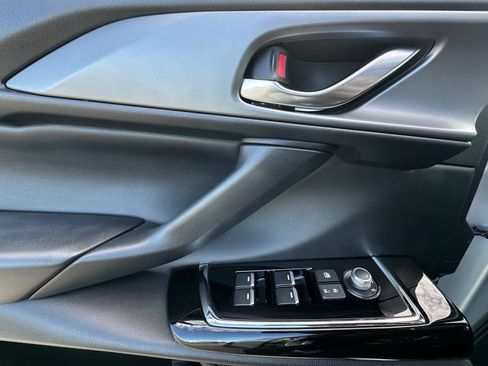 Used 2023 MAZDA CX-9 Touring Plus image 11