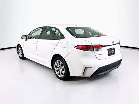Used 2024 Toyota Corolla LE FWD image 5