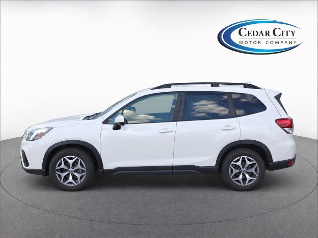 Used 2019 Subaru Forester Premium AWD/4WD image 6