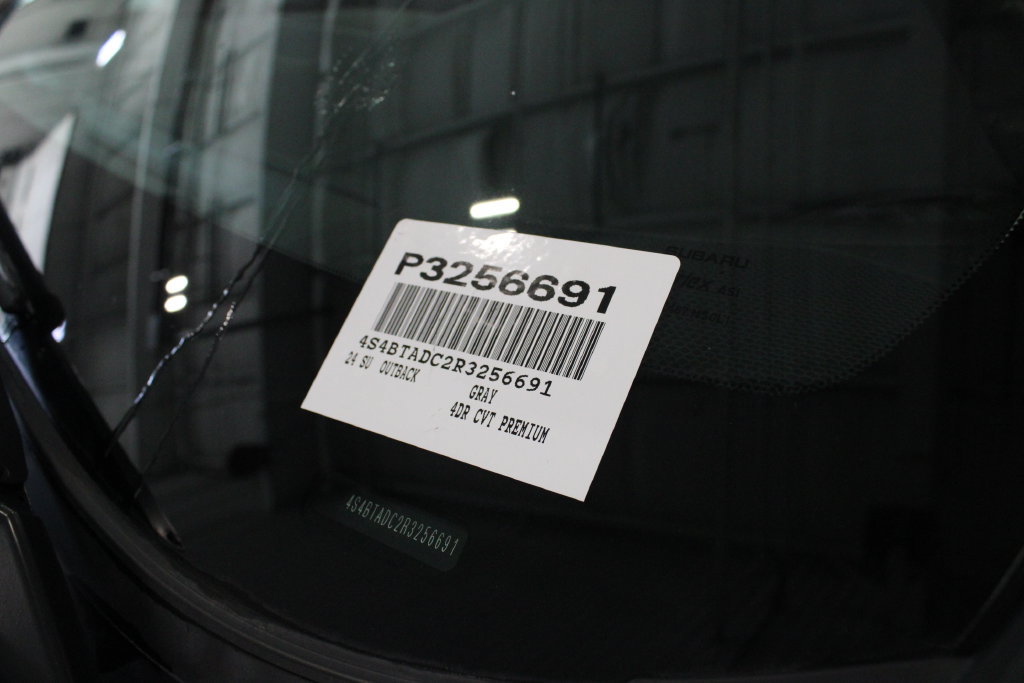 Used 2024 Subaru Outback Premium AWD/4WD image 40